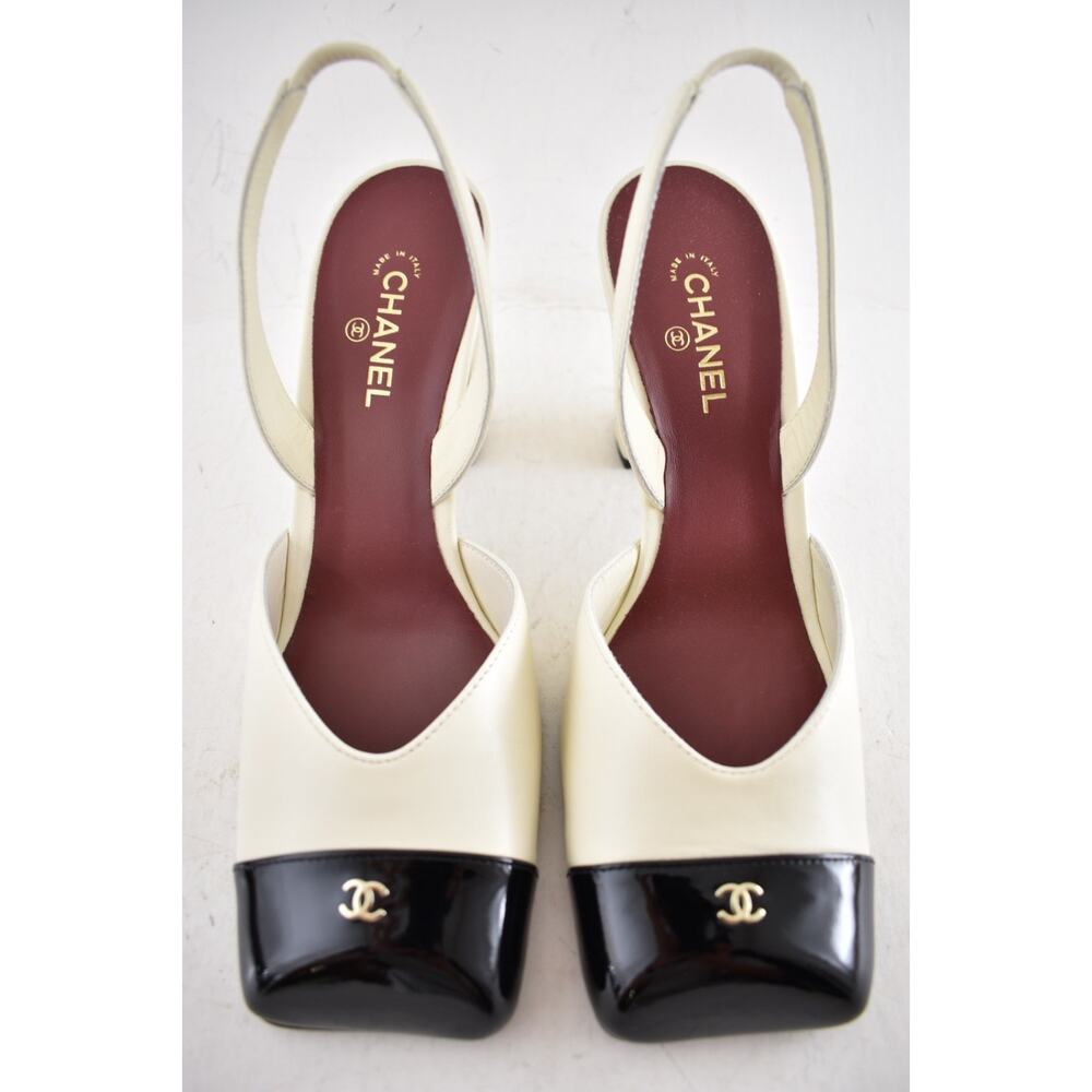 Chanel 26S Blazy Ivory Black Square Toe Sling CC Slingback Block Heel Pump 40 - Picture 10 of 16